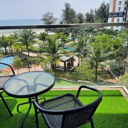 Timurbay Anda Kuantan Luaran gambar